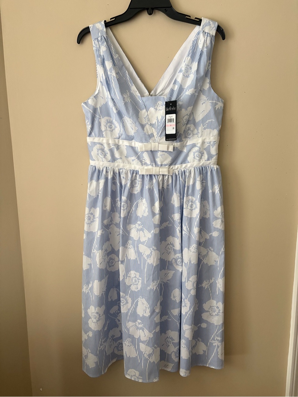 Karl Lagerfeld Light Blue & White Floral V-Neck Sundress Sz. 10 New